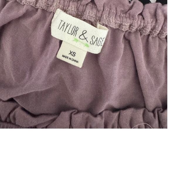 Taylor & Sage XS Light Purple Off Shoulder Top - Picture 4 of 11